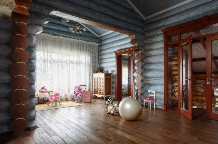 Kindergarten in einem Holzhaus