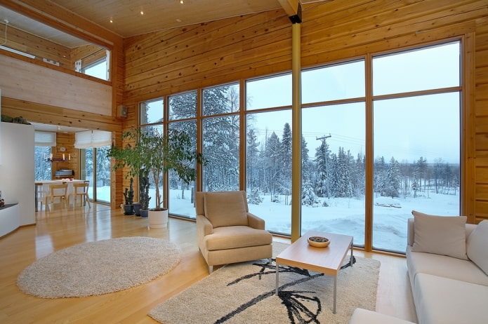дизајн дрвене куће са панорамским прозорима