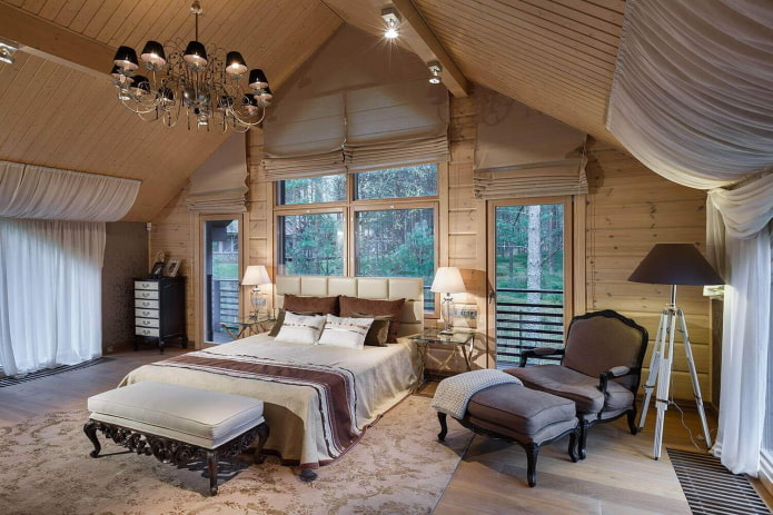 дизайн на дървена къща с таванско помещение