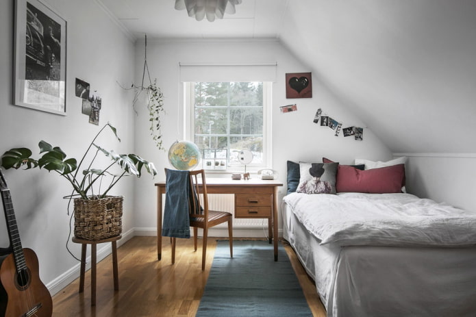 Interiér pokoje ve skandinávském stylu teenagerů