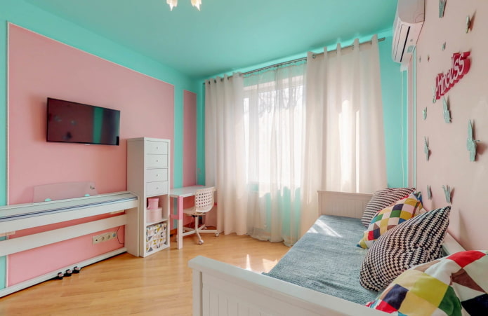 rozā piparmētru guļamistabas interjers