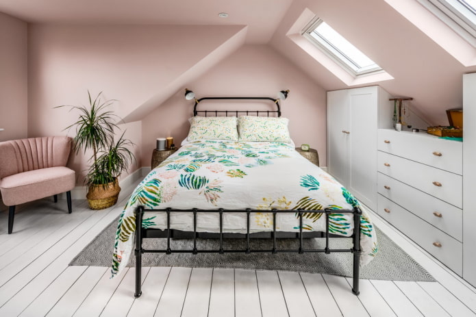 lyserøde soveværelsesmøbler