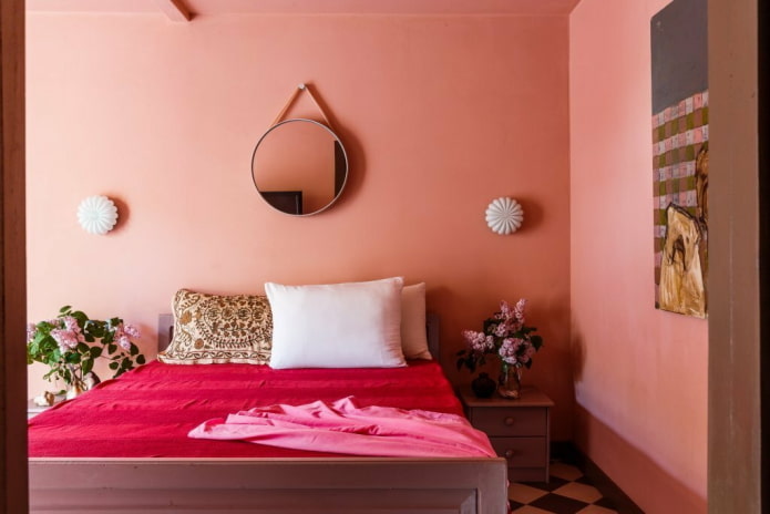 rozā guļamistabas dekors