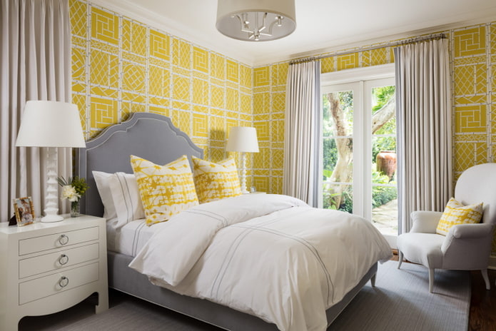 жълти мебели за спалня