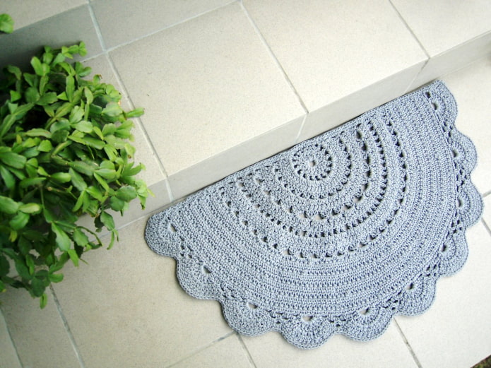 Pletený koberec