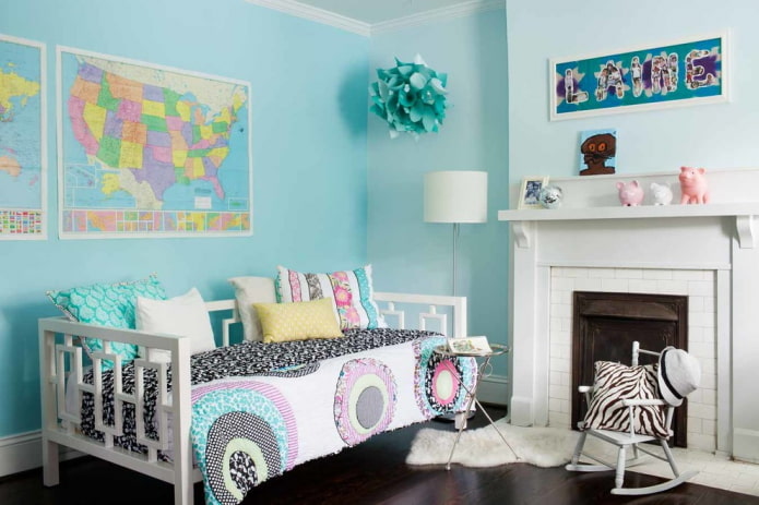 текстил и декор в интериора на детската стая в сини тонове