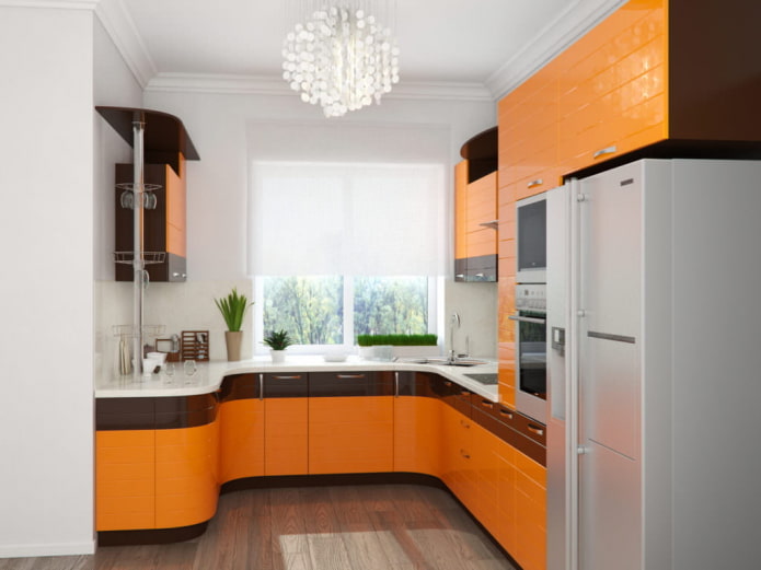 cortinas no interior da cozinha em tons de laranja