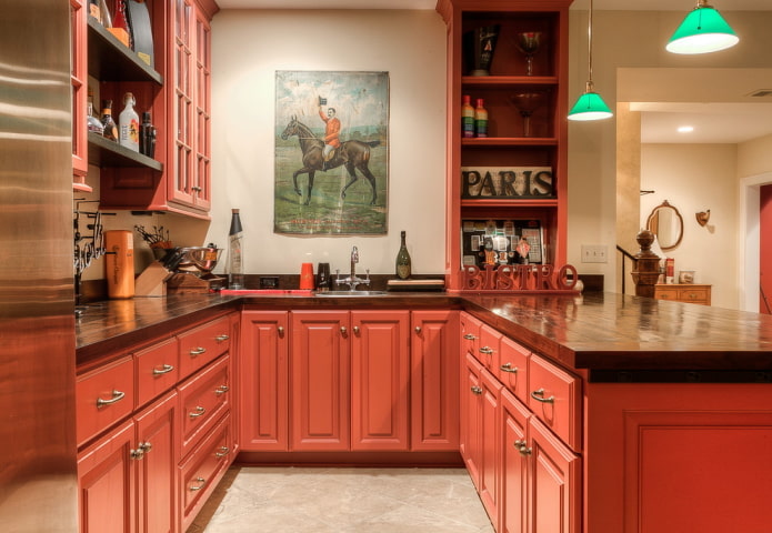 interior da cozinha vermelho