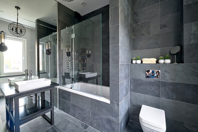 design del bagno in tonalità di grigio