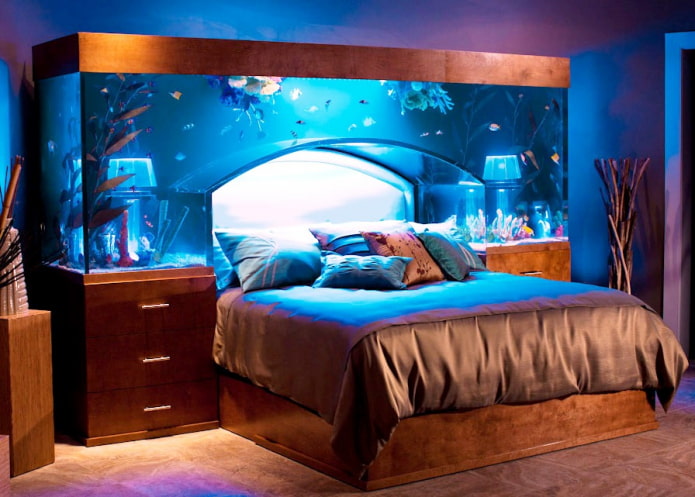 nội thất phòng ngủ với hồ cá