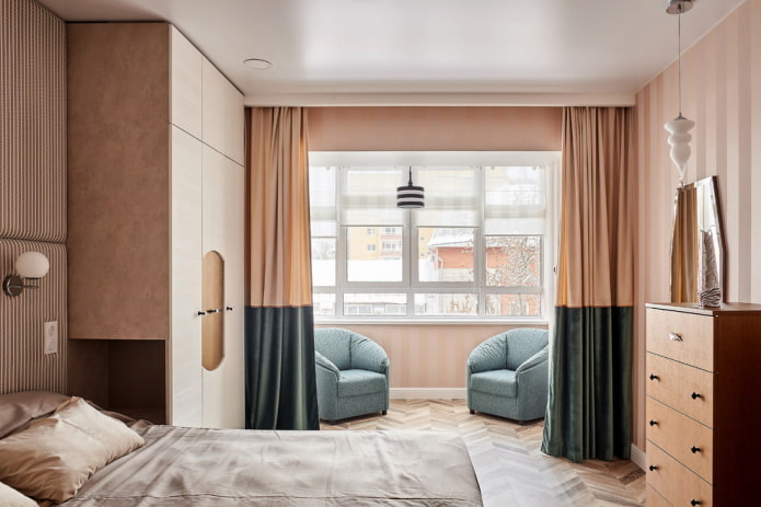 cortinas no quarto combinadas com uma loggia