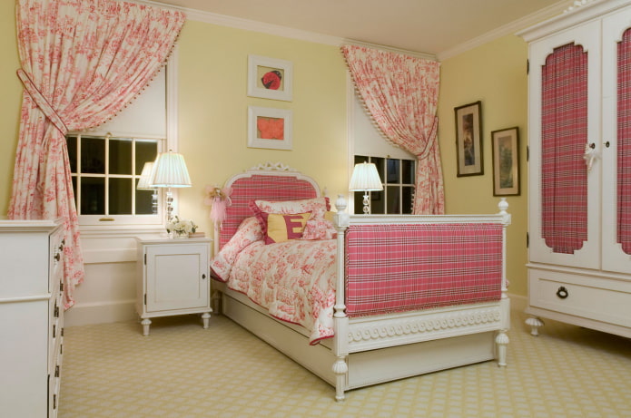 Provencal stil barns sovrum interiör färger