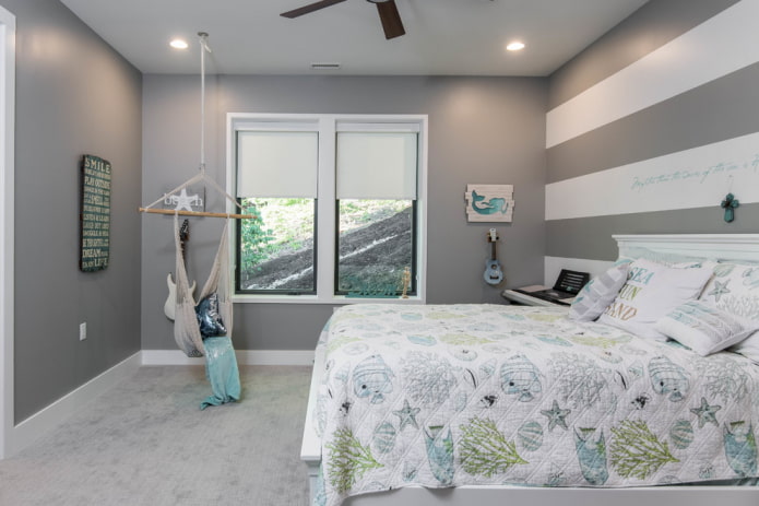 gray room design for a teenager