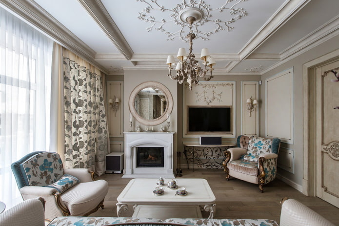 klasické dekorácie obývacej izby