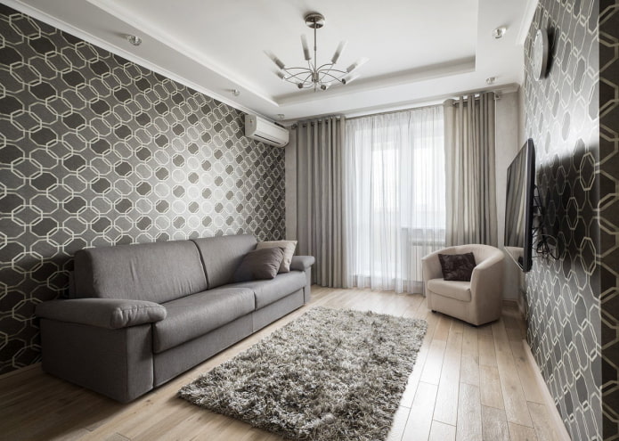 šedý obývací pokoj v interiéru bytu Chruščov