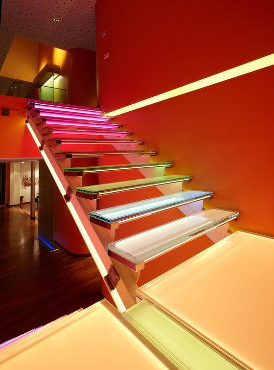 işıklı merdiven tasarımı