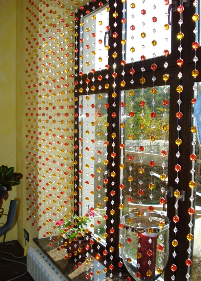 design de cortinas de linha no interior da cozinha