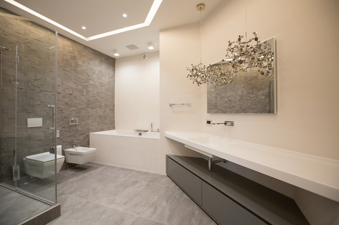 minimalizmo stiliaus vonios kambario interjeras