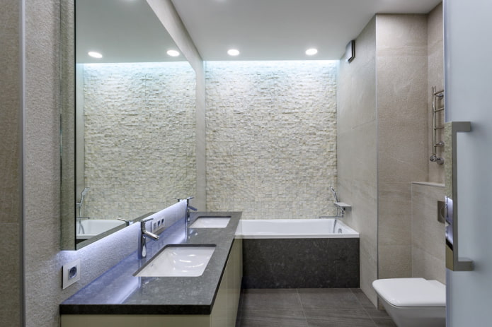 minimālisma stila vannas istabas interjers