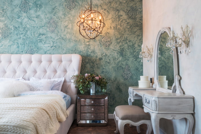 perabot dan aksesori di bilik tidur dengan gaya klasik