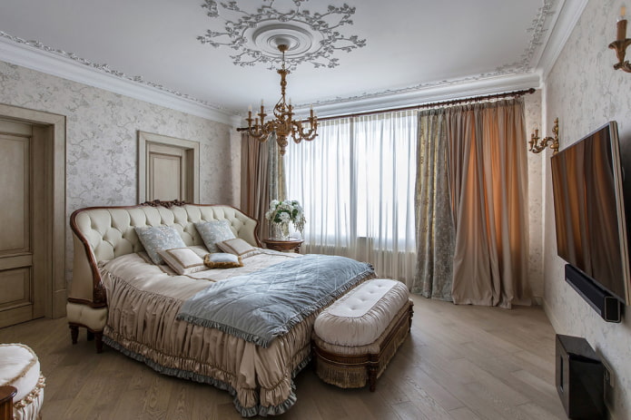 tekstilizstrādājumi guļamistabā klasiskā stilā