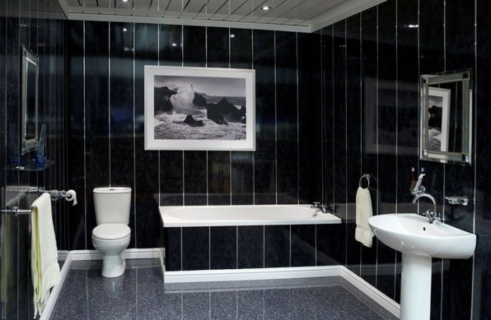 exemplo de acabamento de um banheiro combinado com painéis de pvc