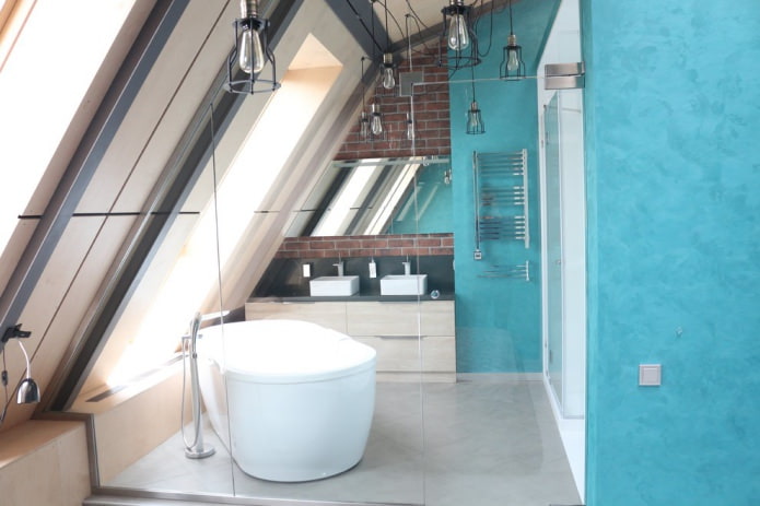 цветове на банята в стила на таванско помещение