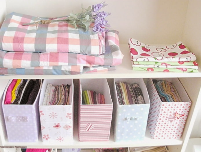 boxes for storing clothes from pieces of wallpaper
