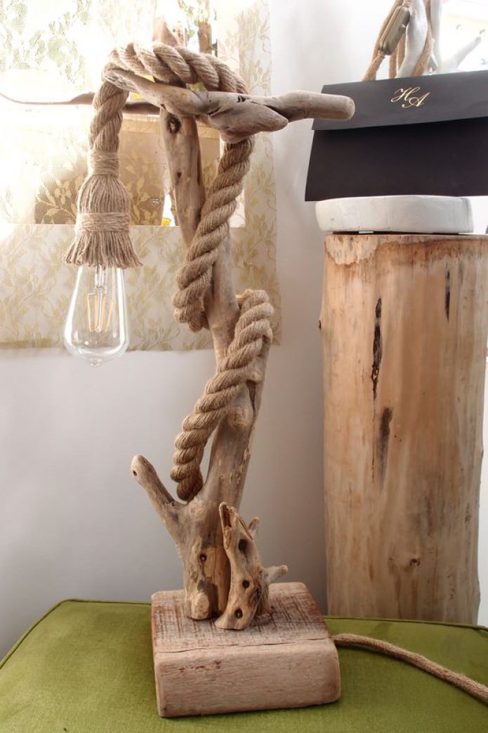 lamp with rope