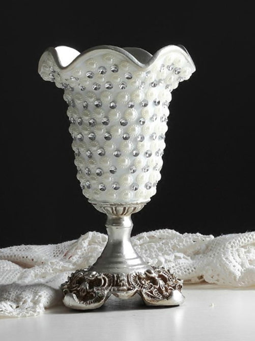 vase with rhinestones