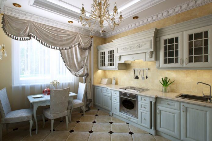 virtuvės dizainas "klasikinio" stiliaus