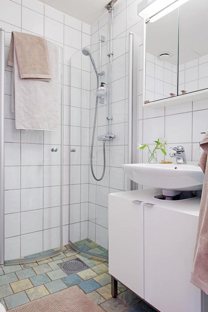 svensk badeværelse interiørdesign