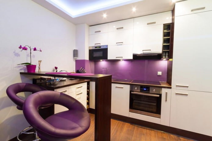 violetti keittiönahat