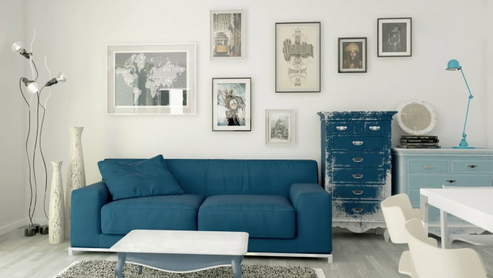 Mavi ve bej renklerde oturma odası