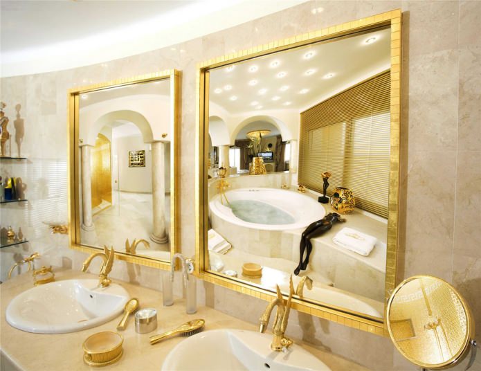 arany fürdőszobai kiegészítők