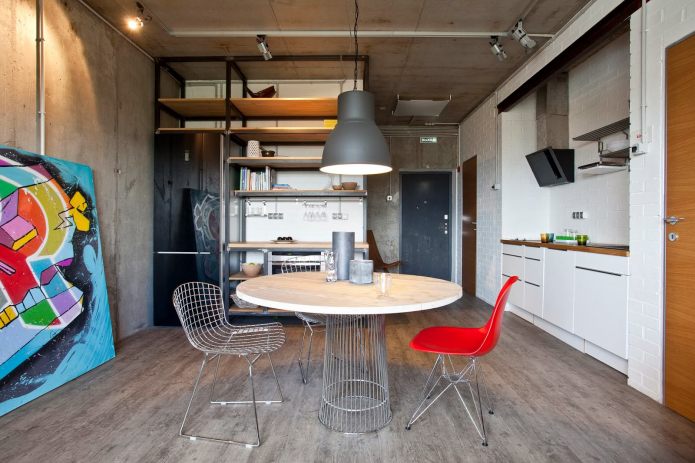 apartamento loft brilhante com paredes de concreto