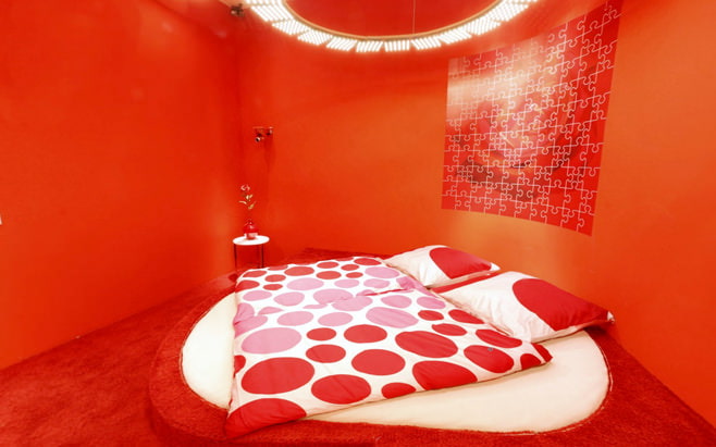 Foto af det røde soveværelse