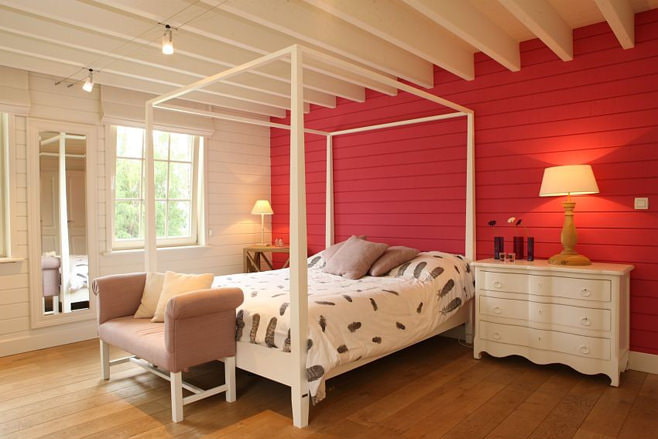 Foto bilik tidur merah