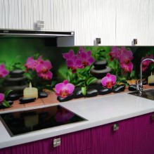 Delantal de cocina con flores: características de diseño, tipos de materiales-3