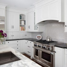 Conception d'une cuisine blanche avec un comptoir noir: 80 meilleures idées, photos à l'intérieur-19