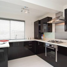 Suite noire à l'intérieur de la cuisine: design, choix de papier peint, 90 photos-8