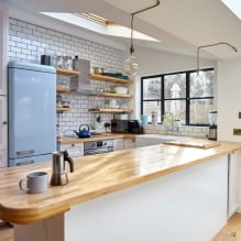 Dapur putih dengan kerja kayu: 60 gambar dan pilihan reka bentuk moden-15