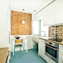 Cucina bianca con piano di lavoro in legno: 60 foto moderne e opzioni di design-2
