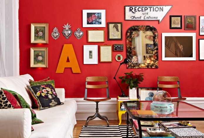 Colore rosso all'interno: significato, combinazione, stili, decorazioni, mobili (80 foto)