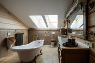 Tetőtéri fürdőszoba kialakítása: dekorációs jellemzők, szín, stílus, függönyválaszték, 65 fénykép