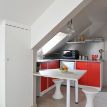 Set dapur merah: ciri, jenis, gabungan, pilihan gaya dan langsir-8