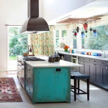 Boho stílus a belső terekben: jellemzők, a lakberendezés választéka, a színek, a bútorok és a dekor-0