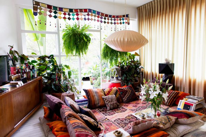 Boho style in the interior: features, choice of finishes, colors, furniture and decor