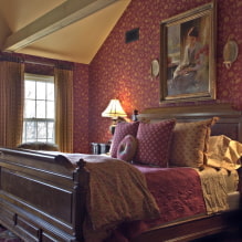 Červené tapety v interiéru: typy, design, kombinace s barvou záclon, nábytek-4