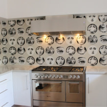 Decoració de la paret de la cuina amb paper pintat rentable: 59 fotos i idees modernes-0